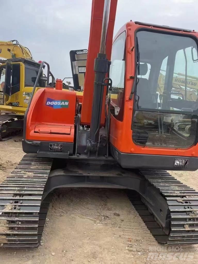 Doosan DX 80 Midibagger  7t - 12t