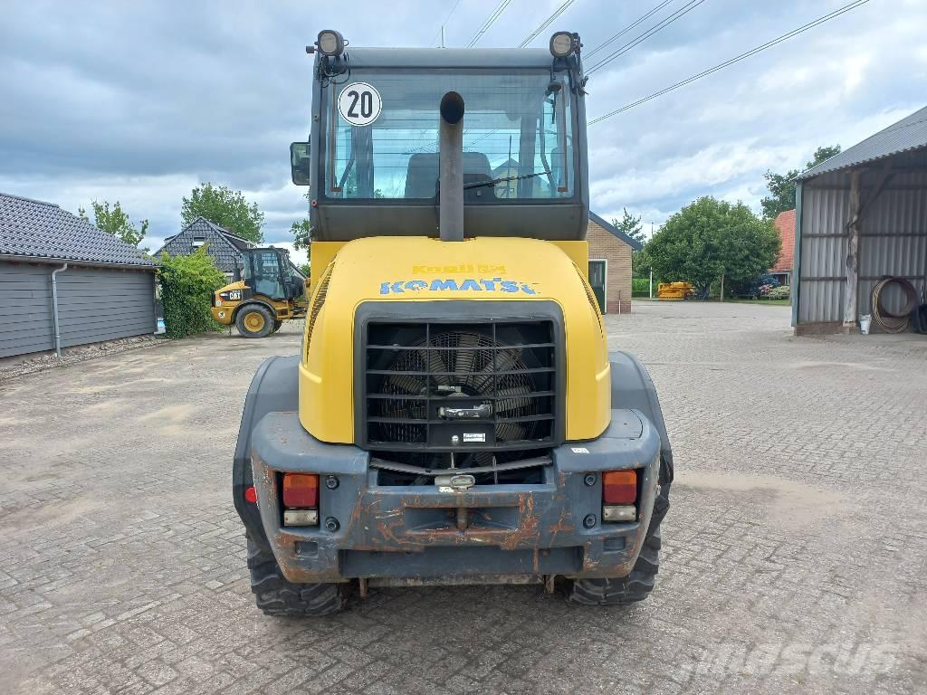 Komatsu WA 80-6 Radlader