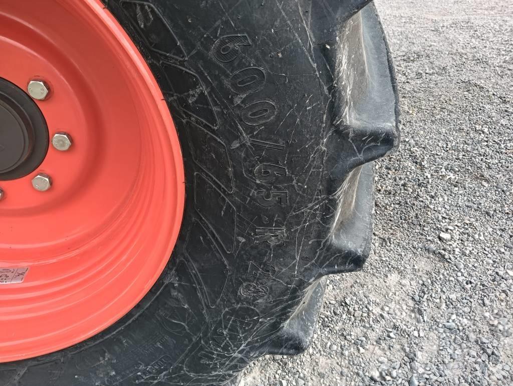 CLAAS TRION 750 Mähdrescher