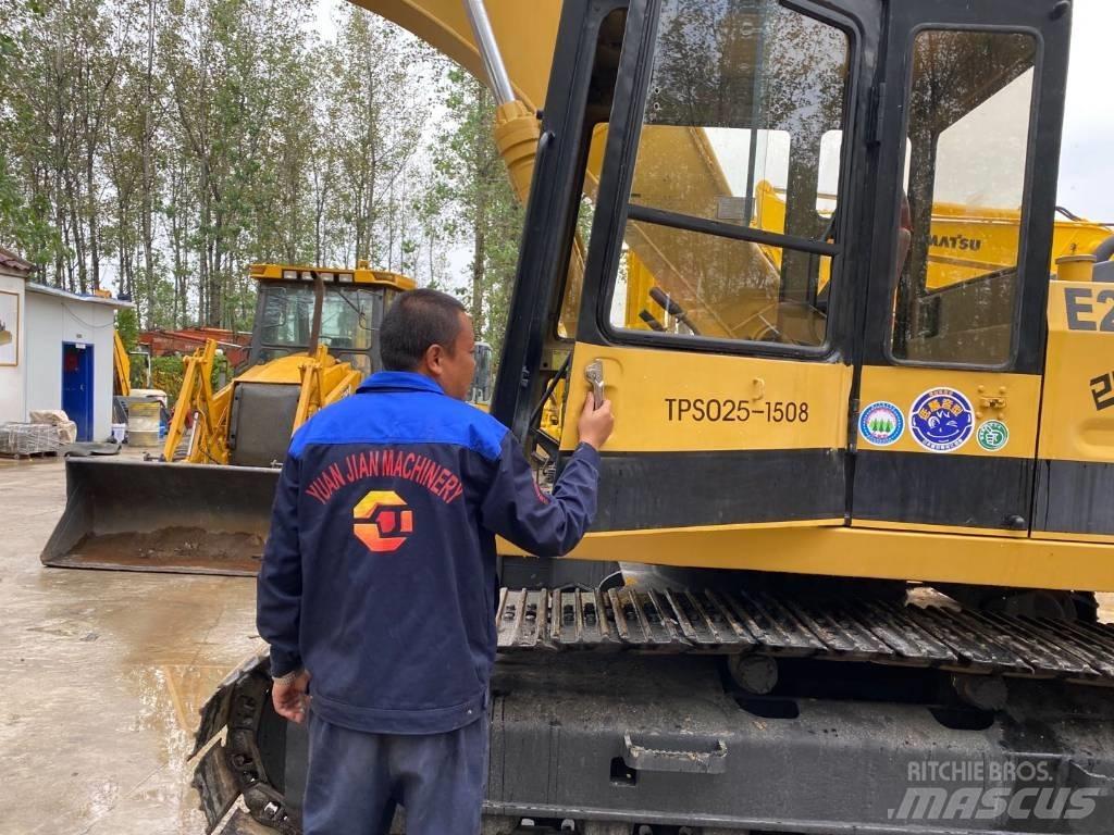 CAT E 200 B Raupenbagger
