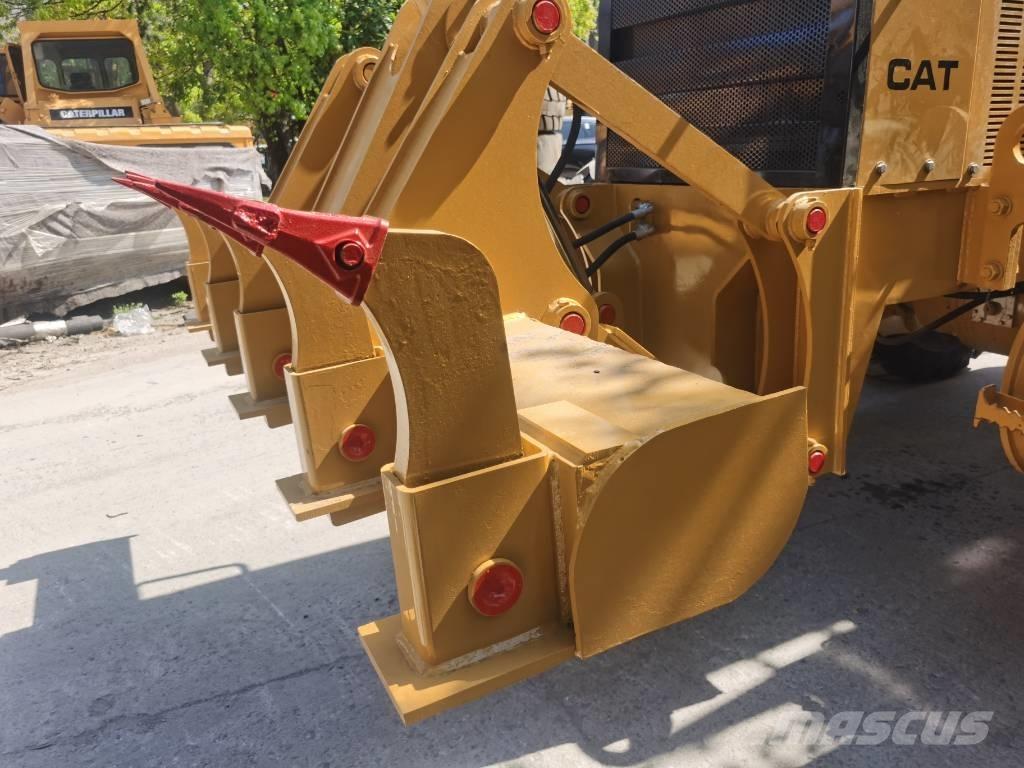CAT 140 H Grader