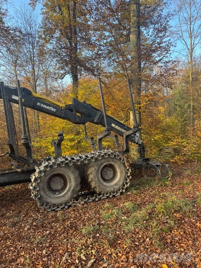 Komatsu 875 Forwarder