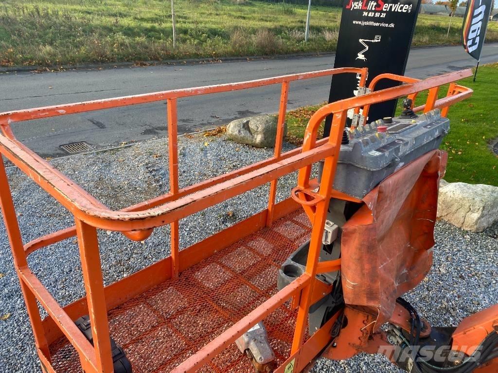 JLG 660 SJ Teleskopbühnen