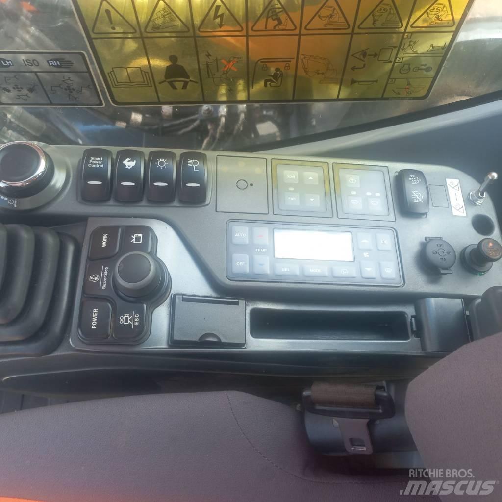 Doosan DX 235 LCR Raupenbagger