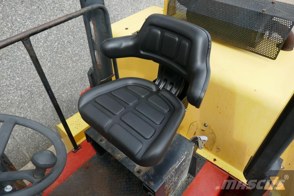 Dynapac CP142 Gummiradwalzen