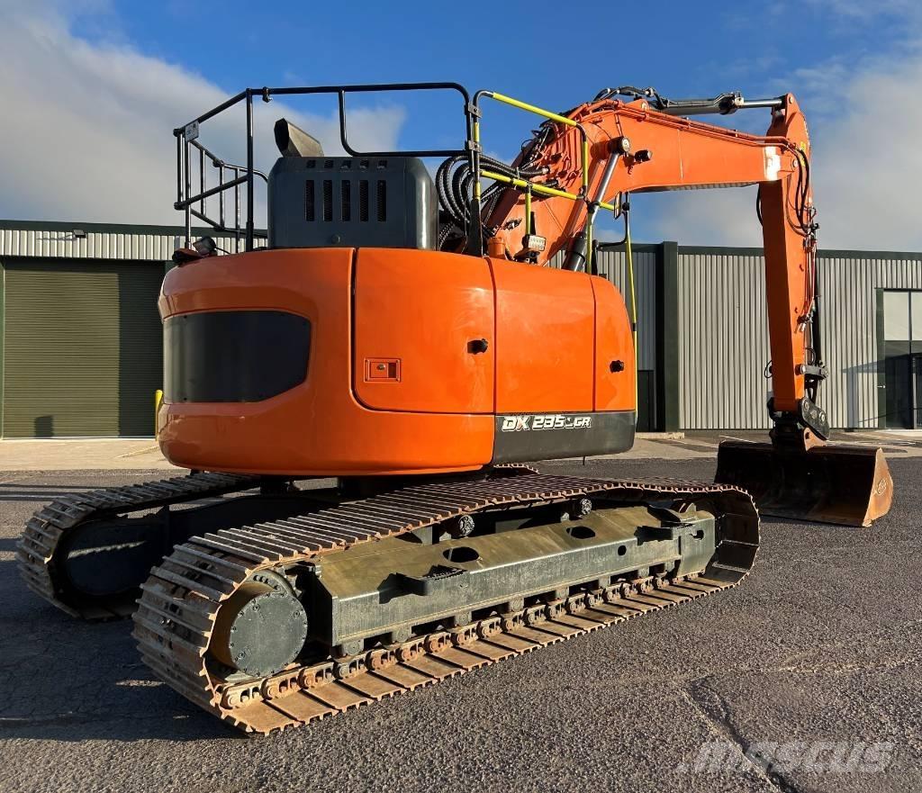 Doosan DX235LCR-7 Raupenbagger