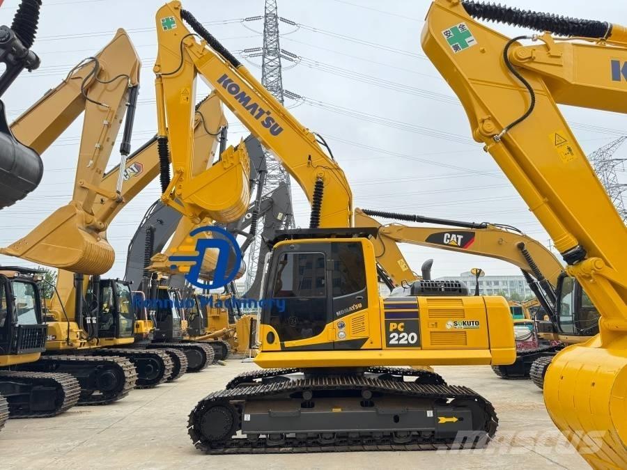 Komatsu PC 220-8 Raupenbagger