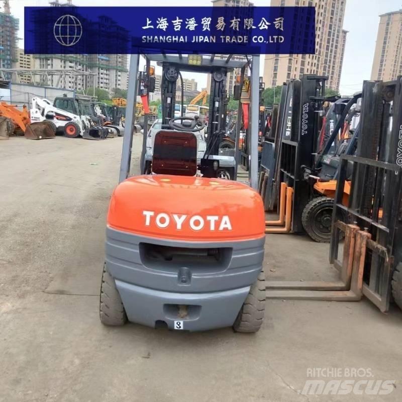 Toyota 6 F Diesel Stapler