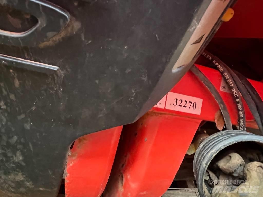 Kuhn Axis 30.1 Düngemittel-Sprüher