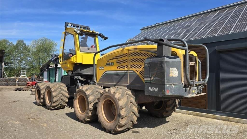 Eco Log 688 Harvester