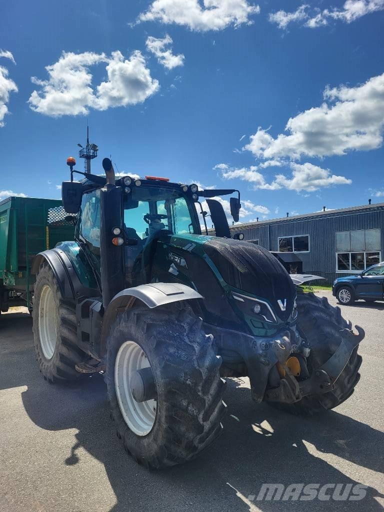 Valtra T 234 Direct Traktoren