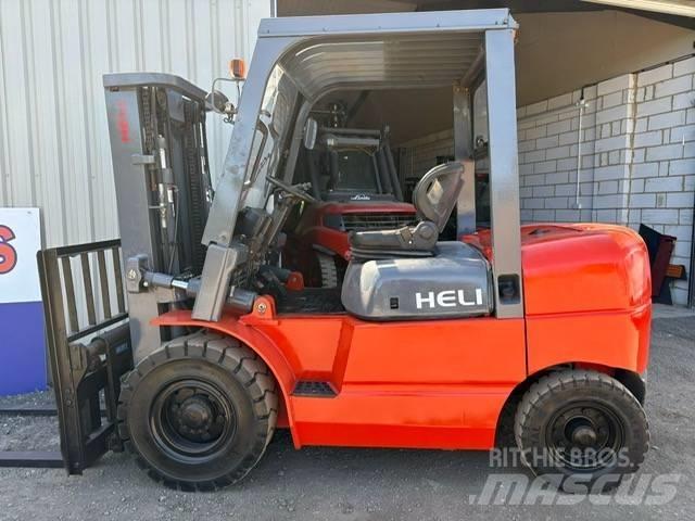 Heli HFD40 Diesel Stapler