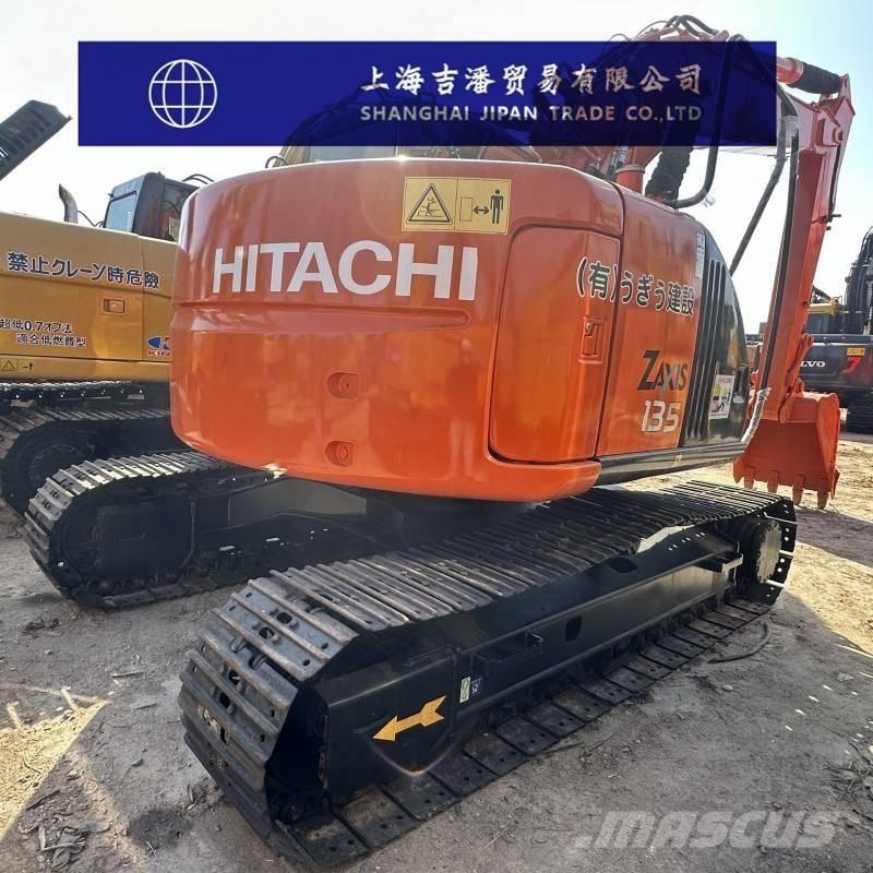 Hitachi ZX 135 Raupenbagger