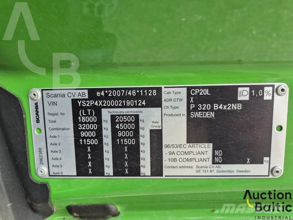 Scania P 320 Pritschenwagen/Pritschenwagen mit Seitenklappe