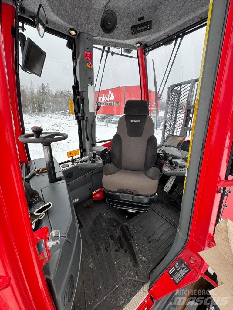 Komatsu 875 Forwarder