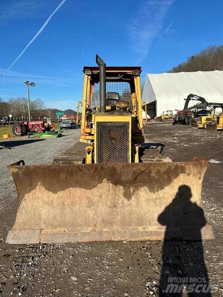 CAT D5C Bulldozer
