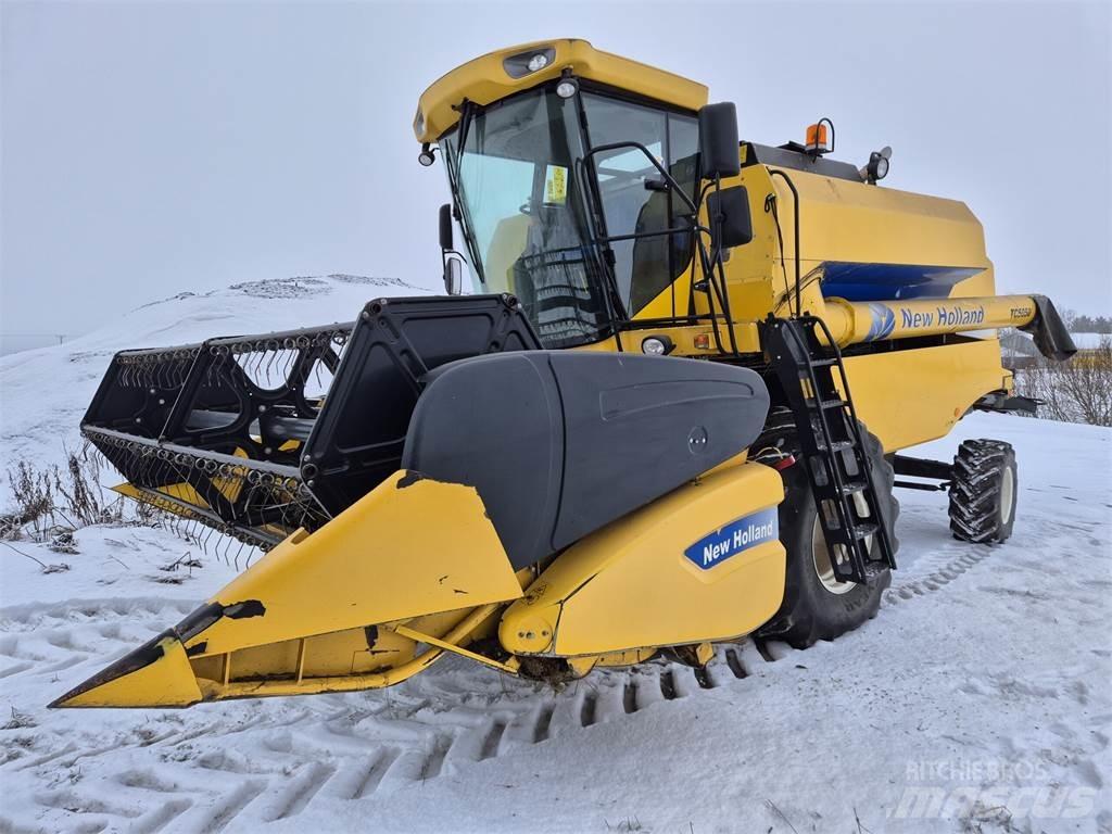 New Holland TC5050 Mähdrescher