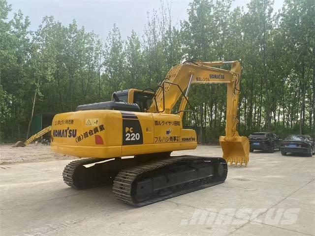 Komatsu PC 220-8 Raupenbagger