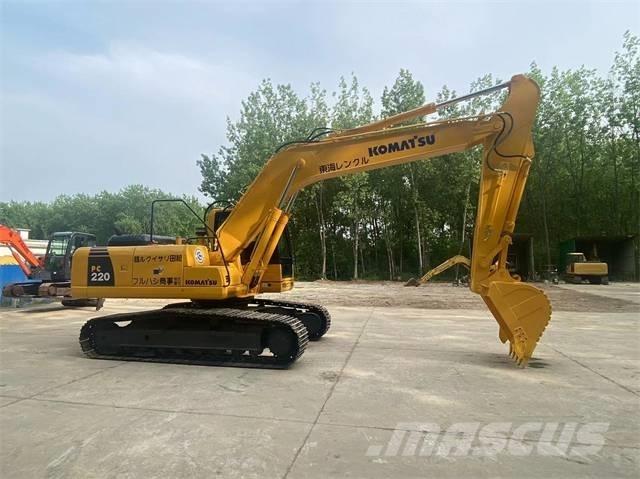 Komatsu PC 220-8 Raupenbagger