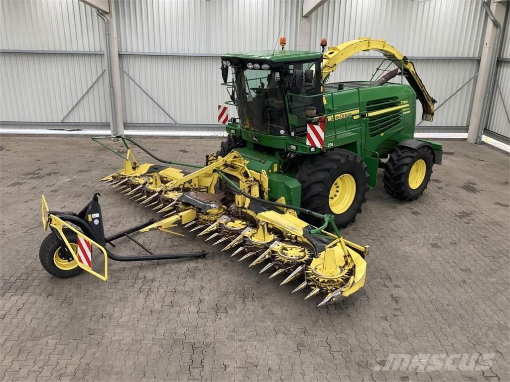 John Deere 7750i Selbstfahrende Häcksler