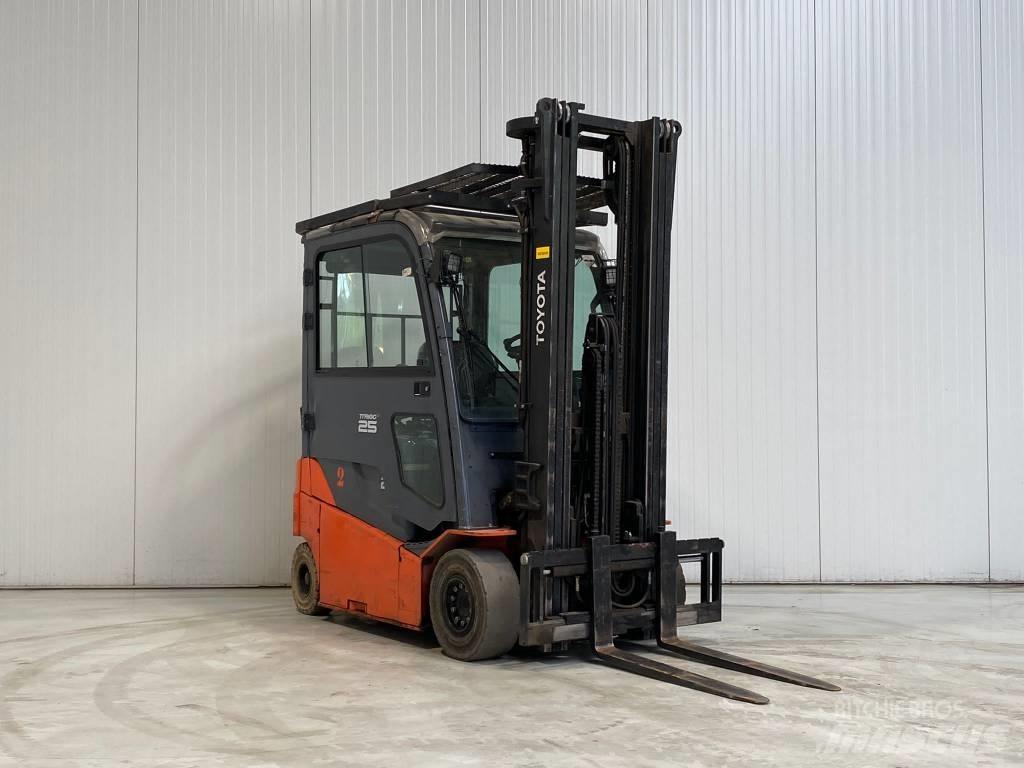 Toyota 8FBMT25 Elektro Stapler