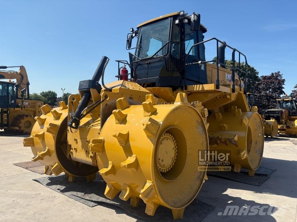 CAT 826 Müllverdichter