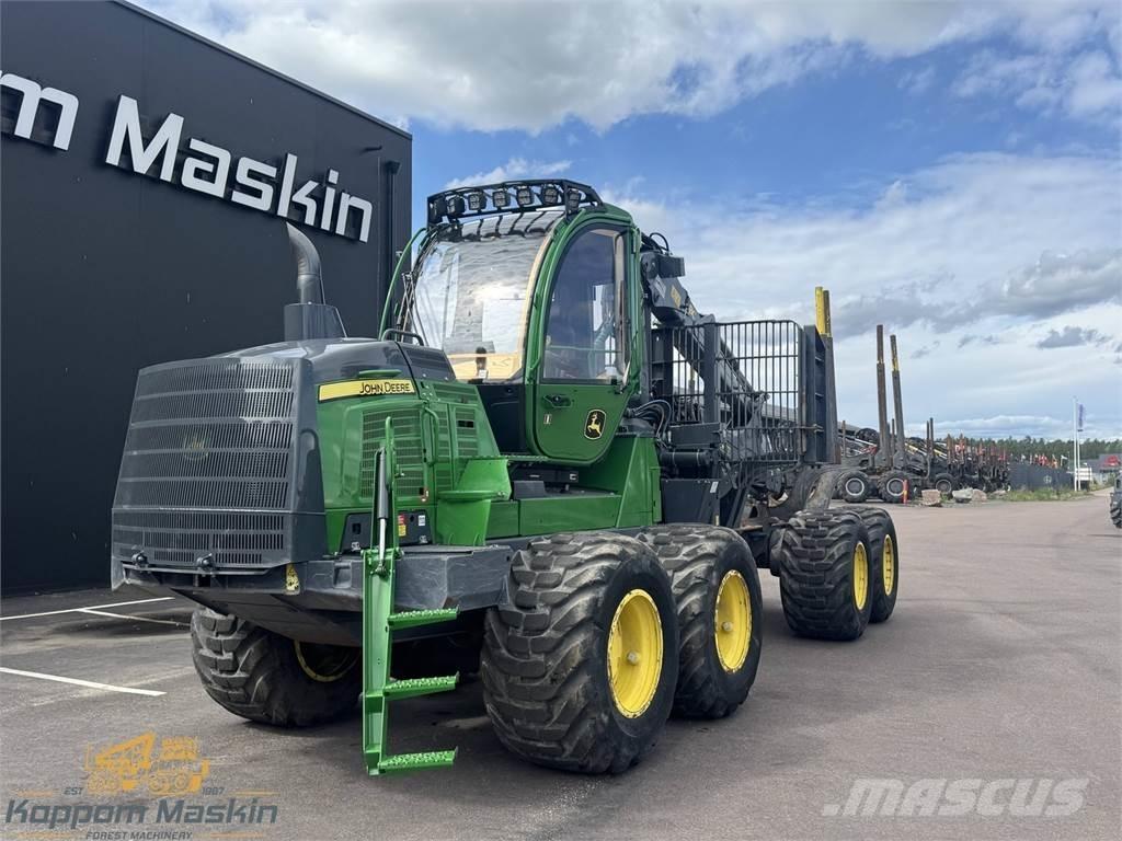 John Deere 1510G Forwarder