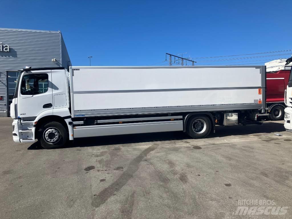  Actros E300 Kühlkoffer