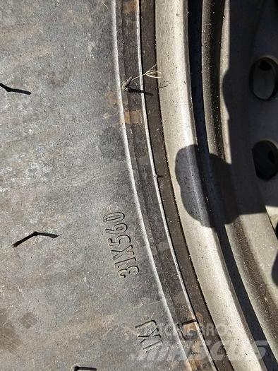 Pirelli ITINERIS 7 Transport Sonstige