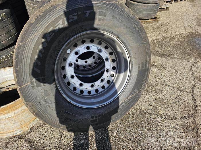 Pirelli ITINERIS 7 Transport Sonstige