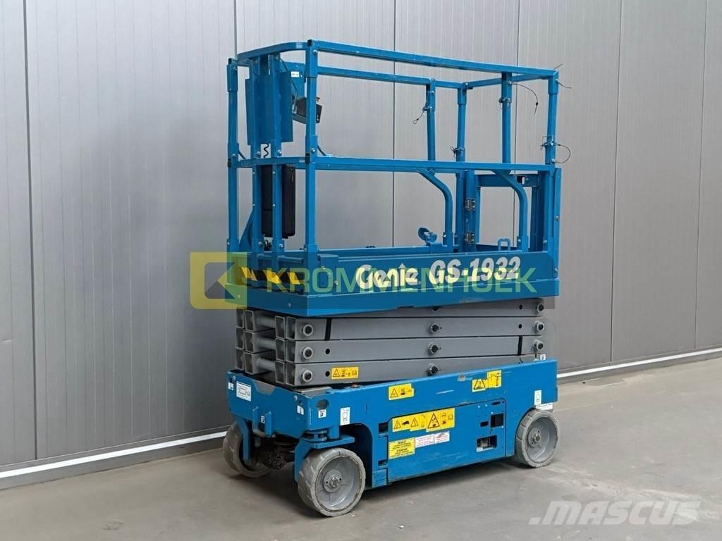 Genie GS 1932 Scheren-Arbeitsbühnen