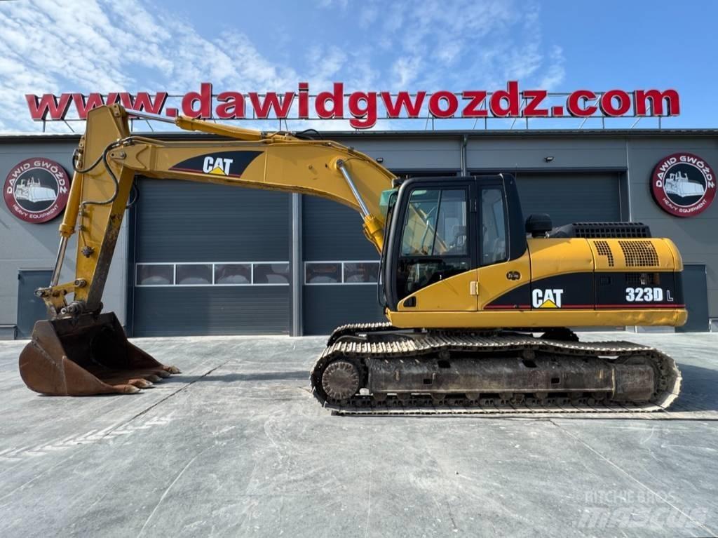 CAT 323 D L Raupenbagger