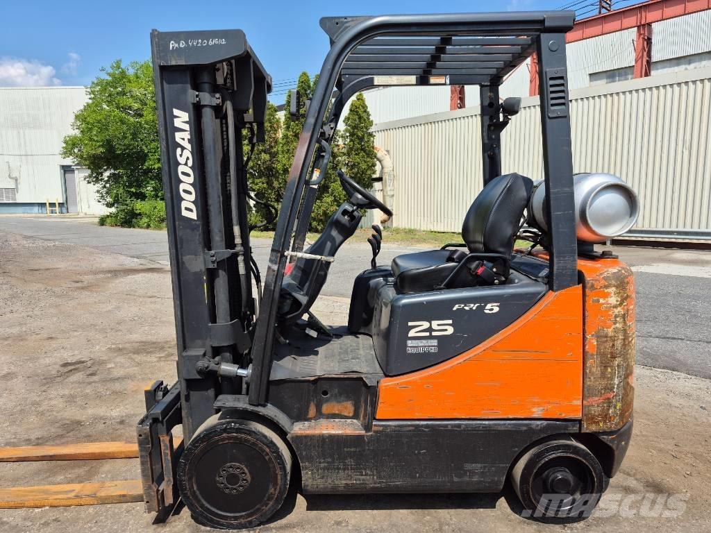 Doosan GC 25 E Andere Gabelstapler