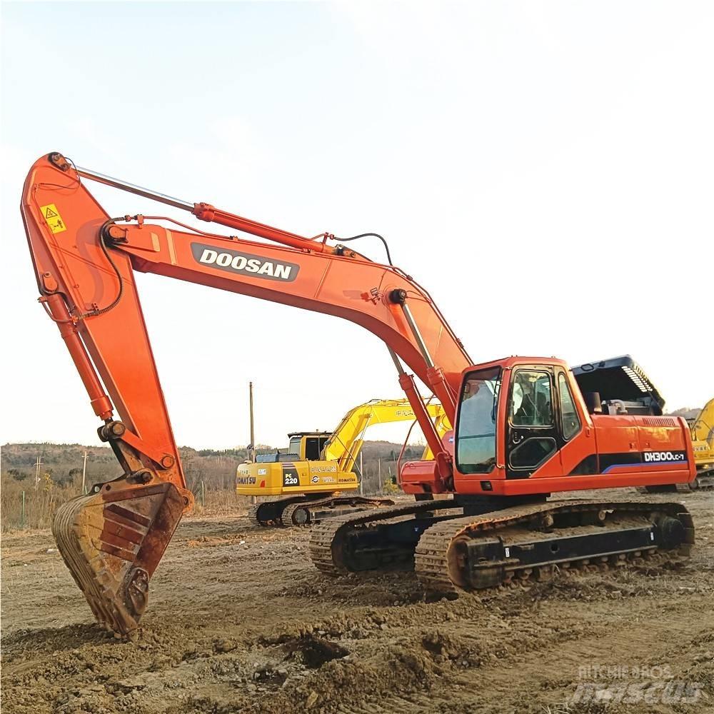 Doosan DH 300 LC-7 Raupenbagger