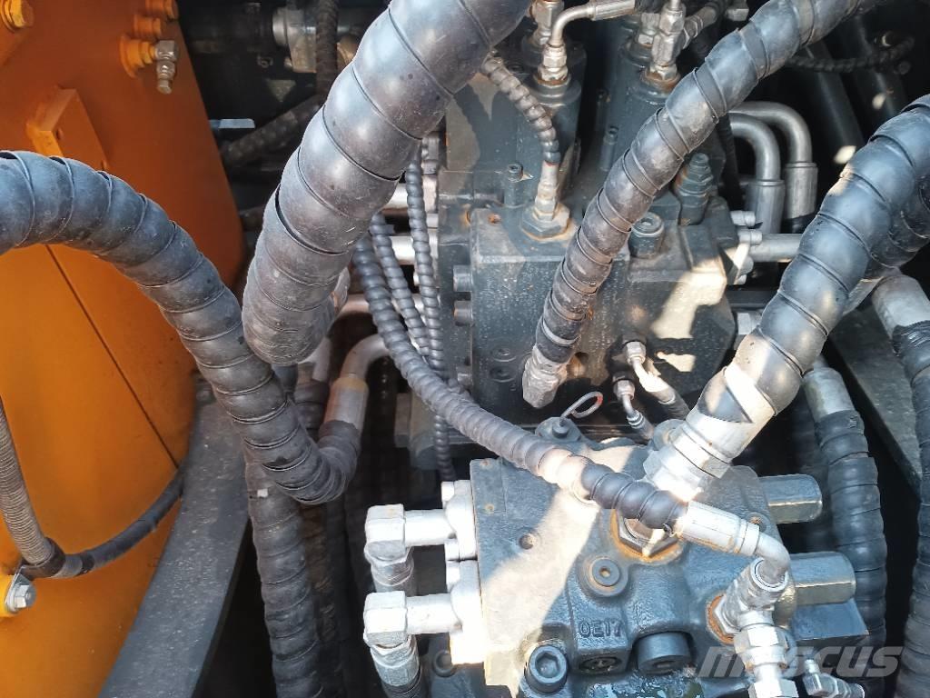 Hyundai R 220-9 S Raupenbagger