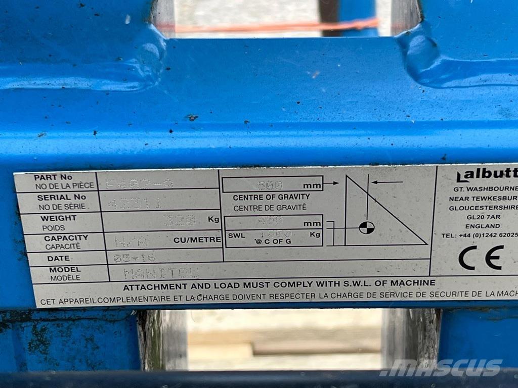 Albutt F402 Rundballenpressen