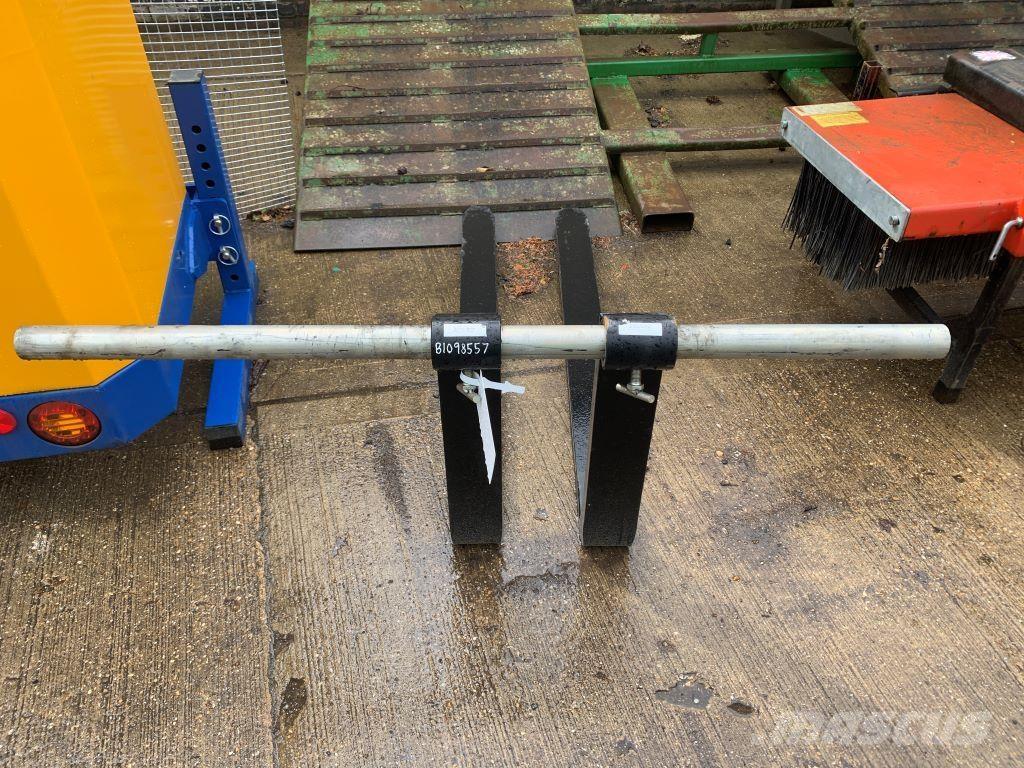  ATTACHMENTS Teleskoplader für Landwirtschaft