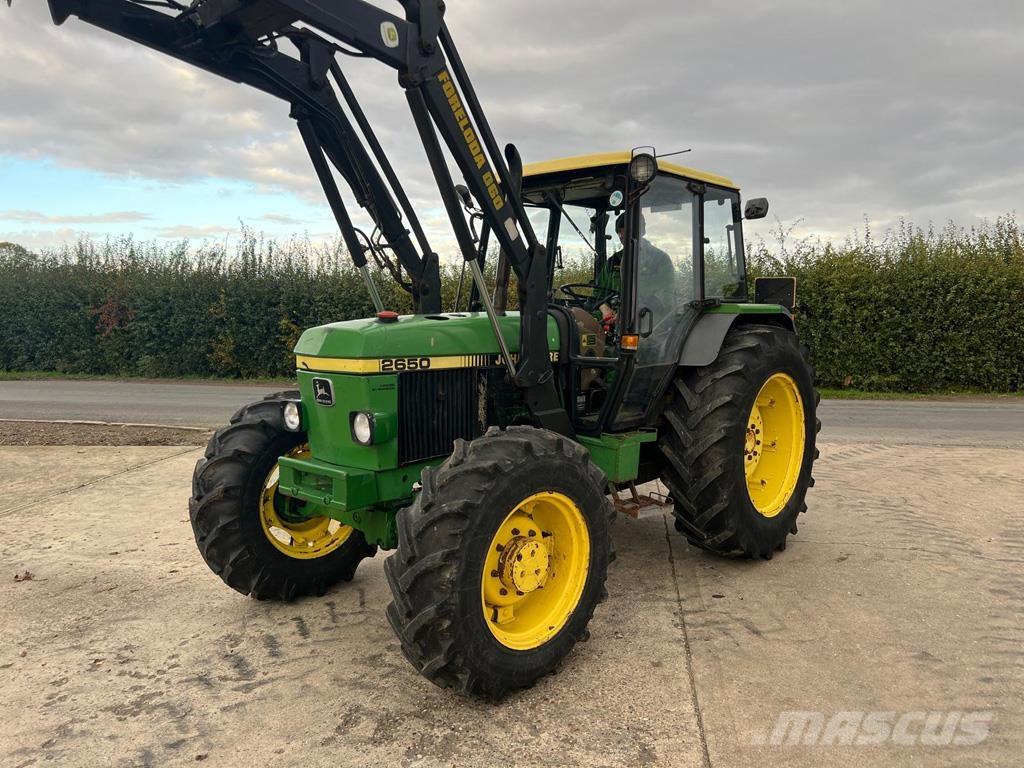 John Deere 2650 Traktoren