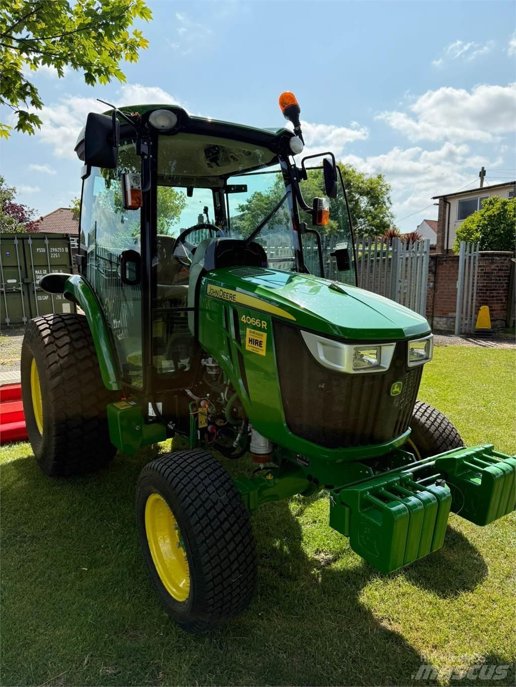 John Deere 4066R Kleintraktoren
