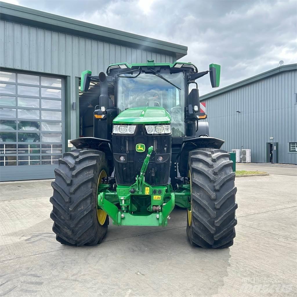 John Deere 7R330 Traktoren