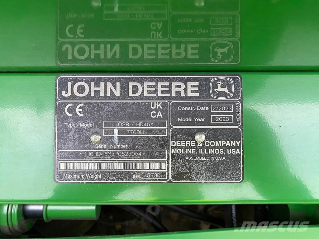 John Deere HDX45 Mähdrescher