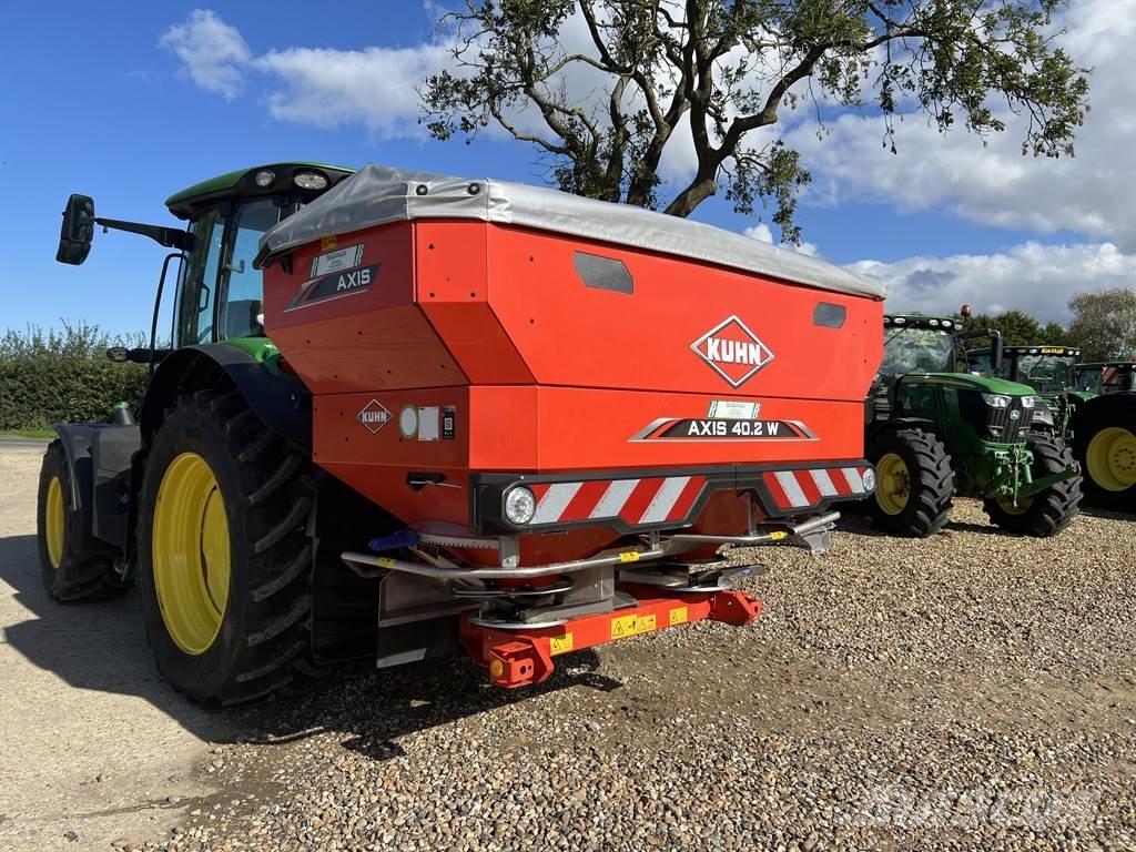 Kuhn 40.2W Mineraldüngerstreuer