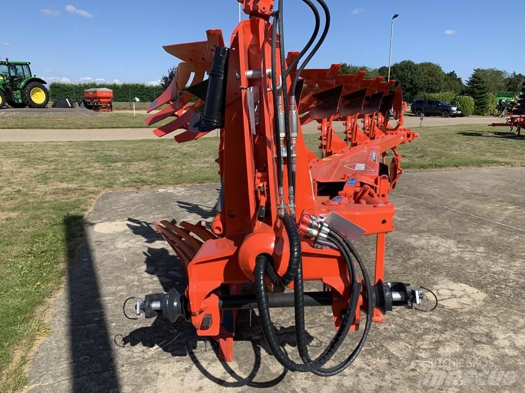 Kuhn MM153 Wendepflüge