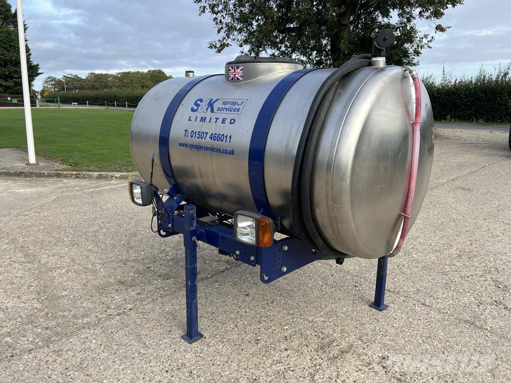  NITRO BAR Mineraldüngerstreuer