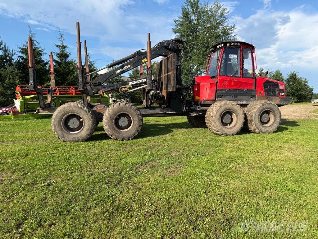 Komatsu 895 Forwarder