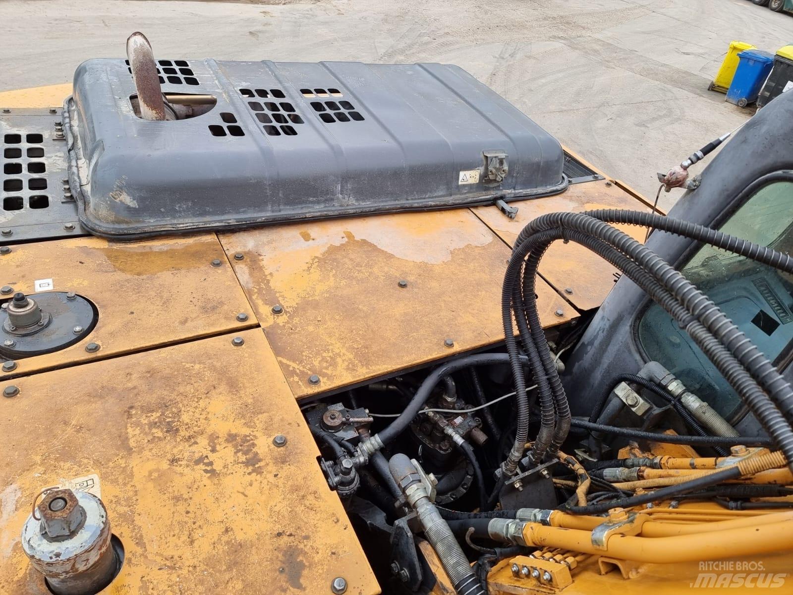 CASE CX 210 LC Raupenbagger