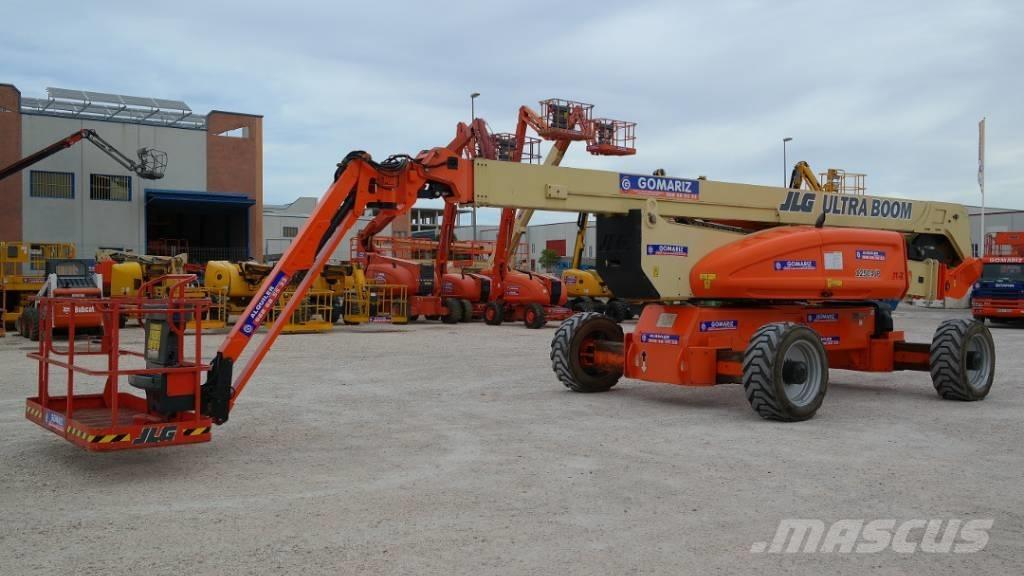 JLG 1250AJP Gelenkteleskoparbeitsbühnen