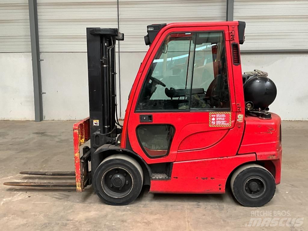 Hyster H 2.50 FT Gas Stapler