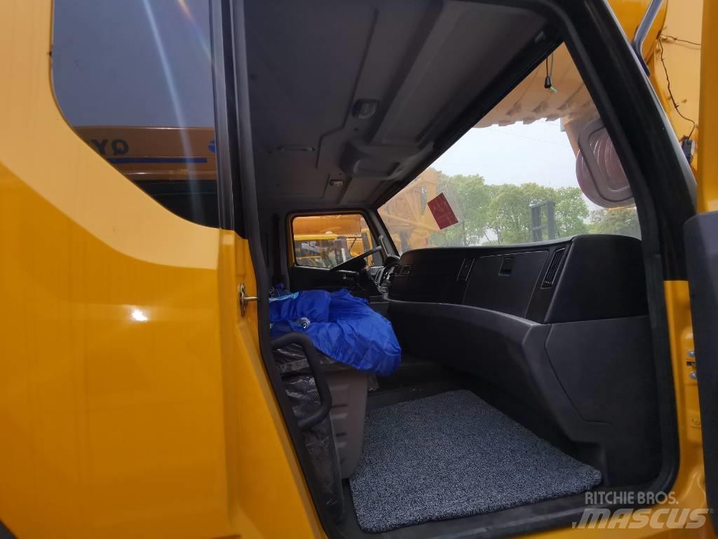 XCMG QY 130 K All-Terrain-Krane