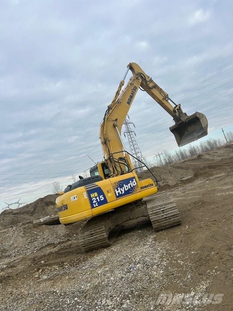 Komatsu HB 215 LC-1 LKW-Achsen